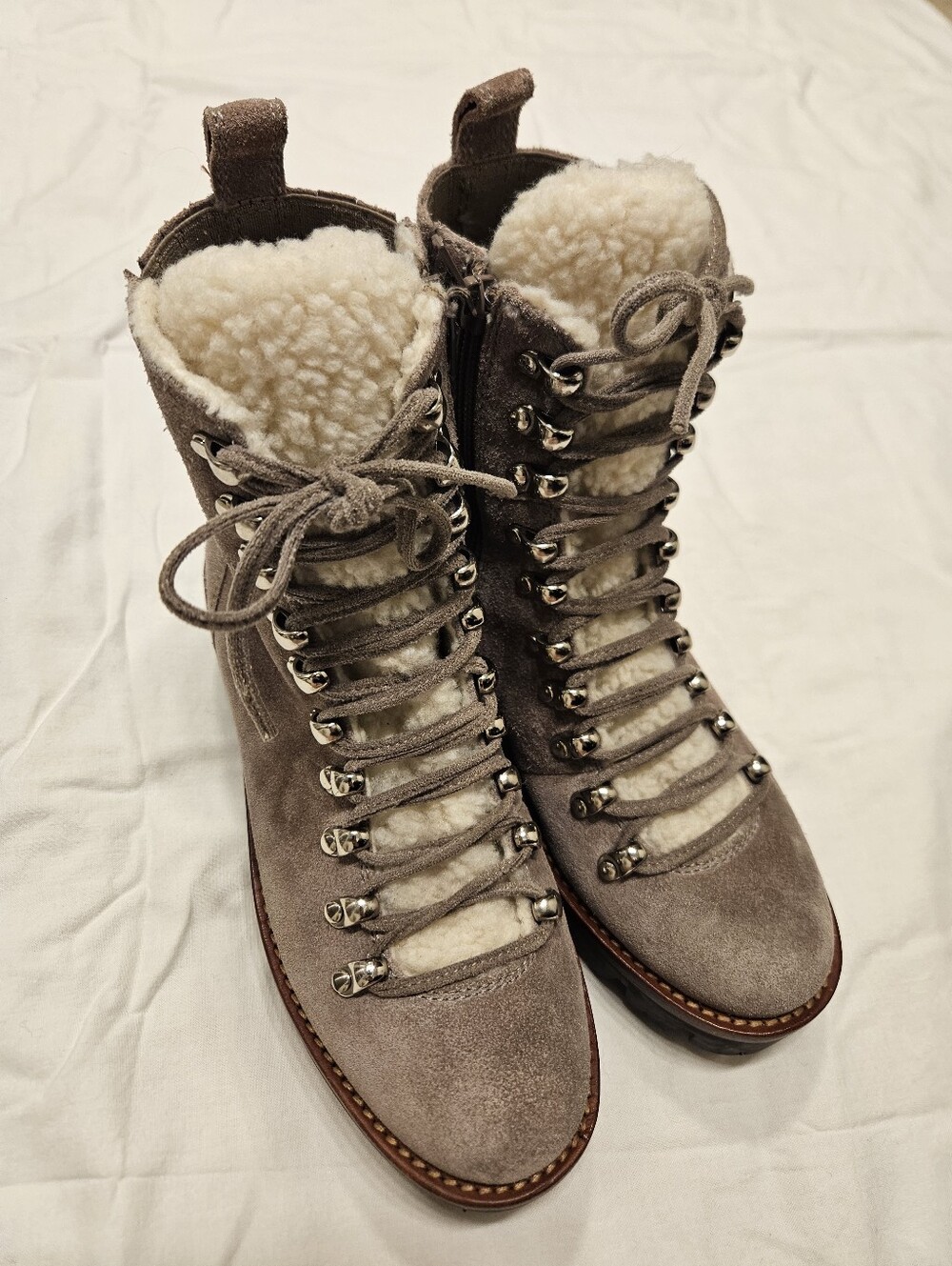 Jeffrey Campbell Culvert Suede Sherpa Hiker Boots Taupe Size 6